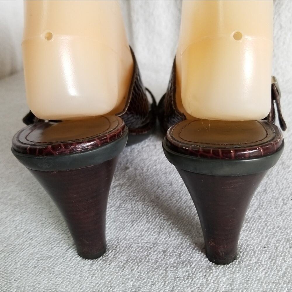 Anne Klein i flex texture leather Zeek sandal - Picture 6 of 8